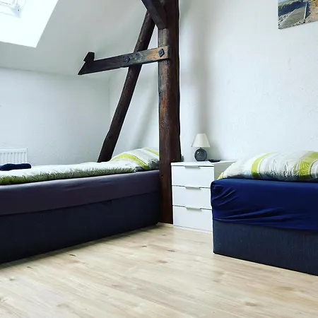 Monteurzimmer Am Flughafen Homestay *